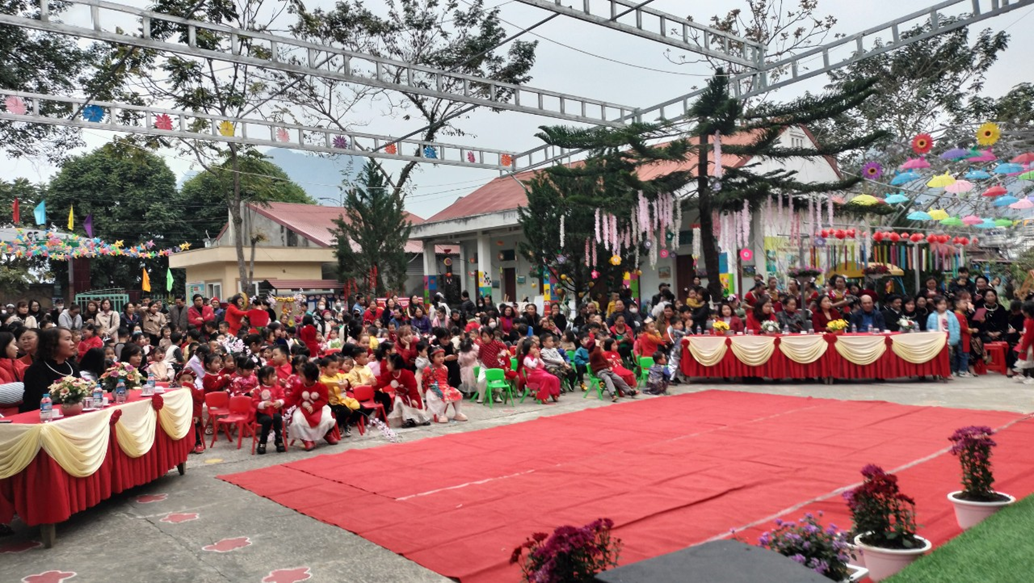 Trường Mầm non thị trấn Văn Quan tổ chức chương trình “Bé vui hội xuân” năm 2023.