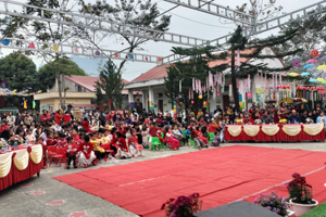 Trường Mầm non thị trấn Văn Quan tổ chức chương trình “Bé vui hội xuân” năm 2023.